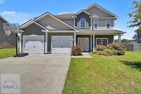 Building Photo - 390 Fairview Cir