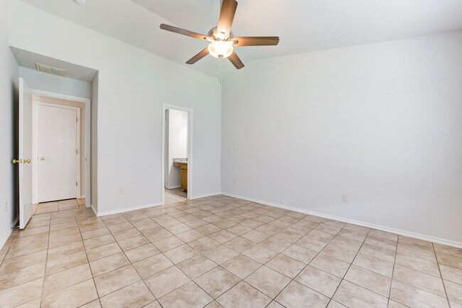 Building Photo - 1314 Commerce Dr