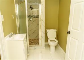 Building Photo - 12418 Grove Meadow Dr