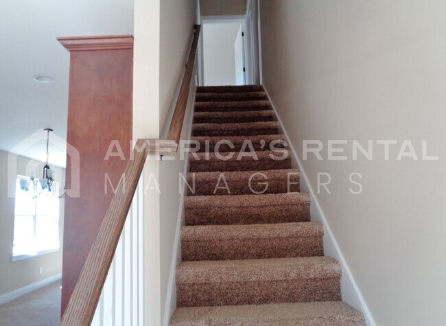 Building Photo - DEPOSIT PENDING!!! Town Home in Gardendale...