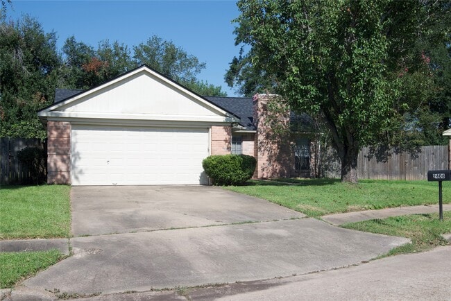 Primary Photo - 2406 Old Fort Rd