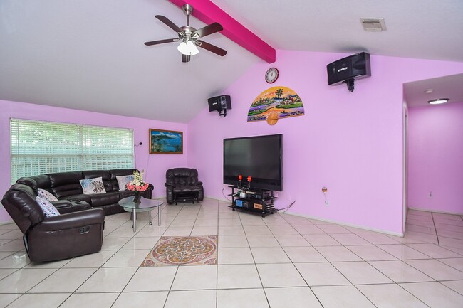 Building Photo - 7926 Westington Ln