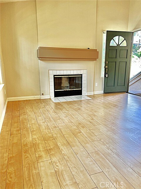 Building Photo - 15 Headland Pl