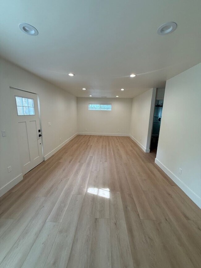 Building Photo - 5943 E Adderley Dr