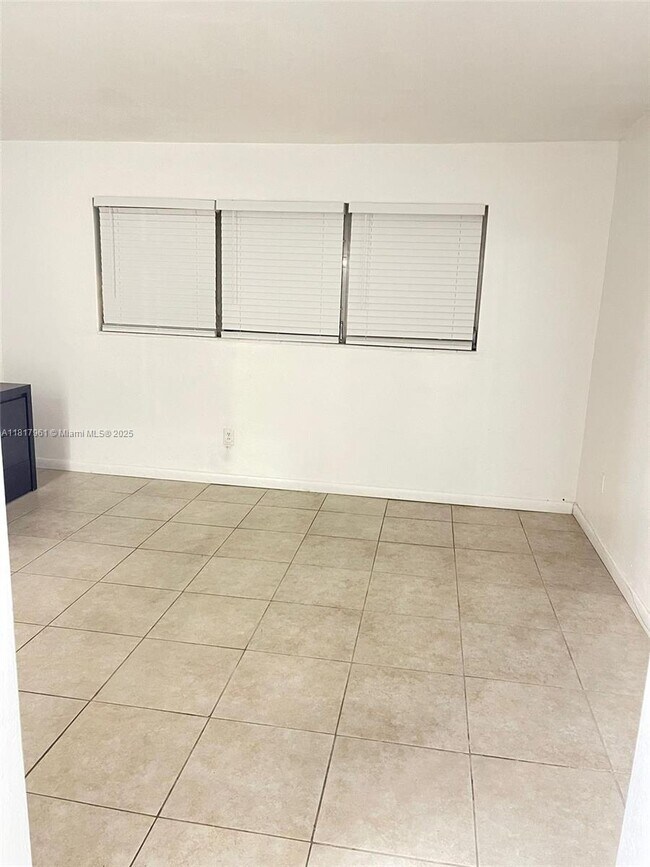 Building Photo - 7410 SW 82nd St