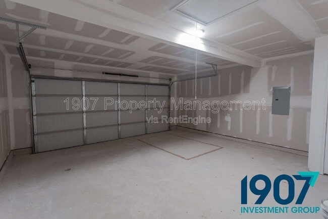 Building Photo - 1413 Lexi Dr