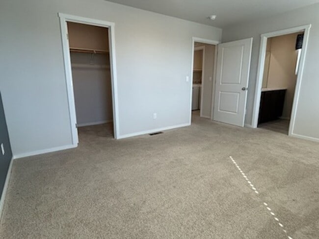 Building Photo - Brand New Construction! 3 bed/2.5 ba Townhome w/Updated Features!