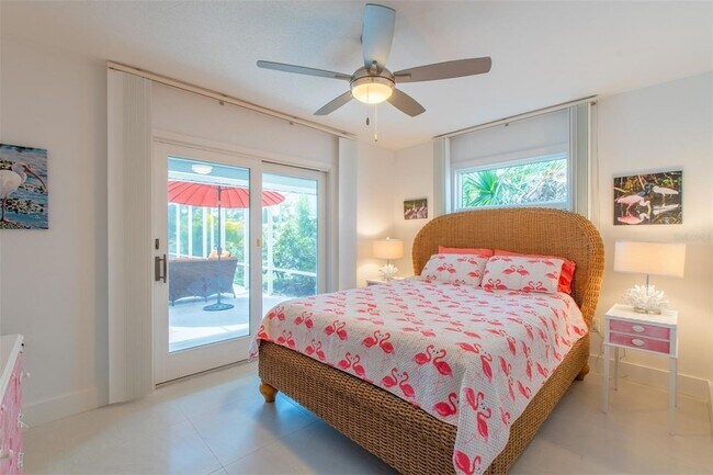 Building Photo - 8302 Midnight Pass Rd