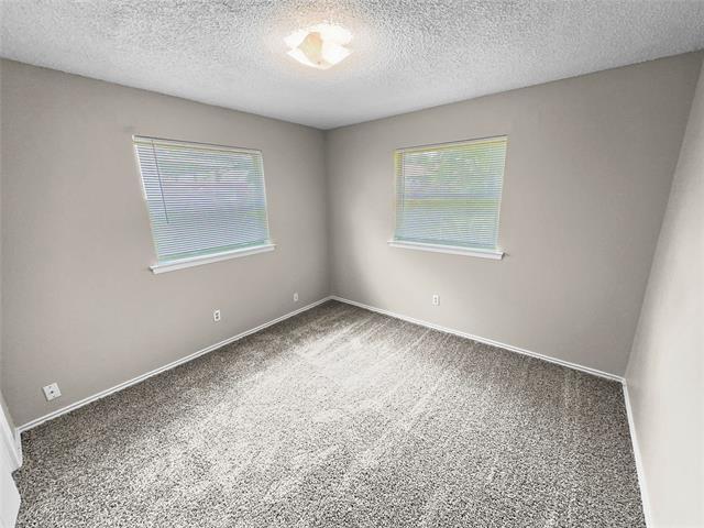 Building Photo - 309 Quail Creek Dr