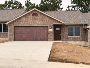Building Photo - 3032-MF3-E4