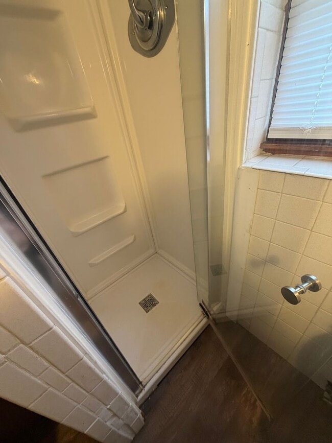 Building Photo - Creek