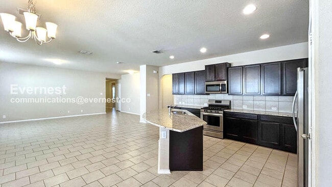 Building Photo - 2511 Barbwire Wy