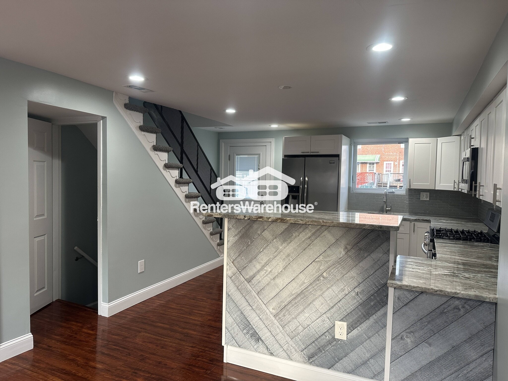 Building Photo - 4045 St Monica Dr