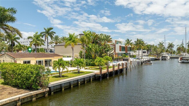 Building Photo - 330 Coconut Isle Dr