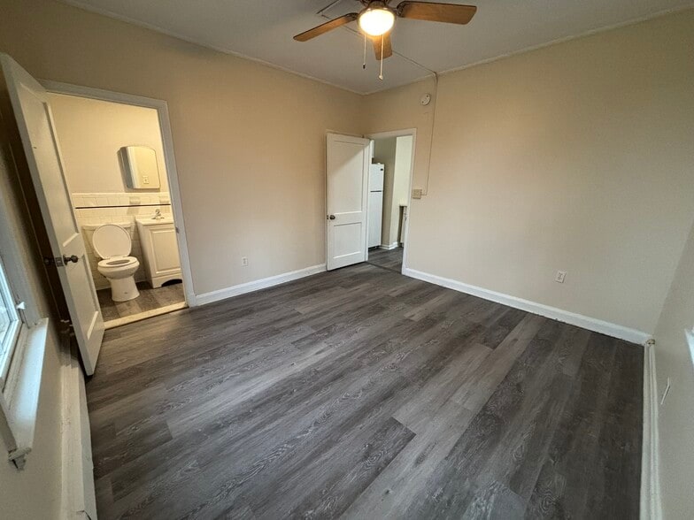 Bedroom - 6045 Old Washington Rd