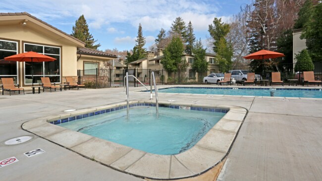 Building Photo - 230 Cadillac Dr