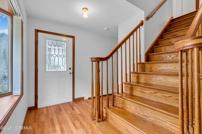 Building Photo - 1280 Whitesville Rd