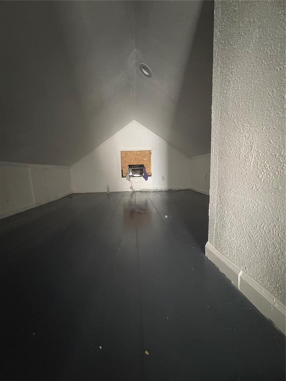 Building Photo - 121 Kensington Rd