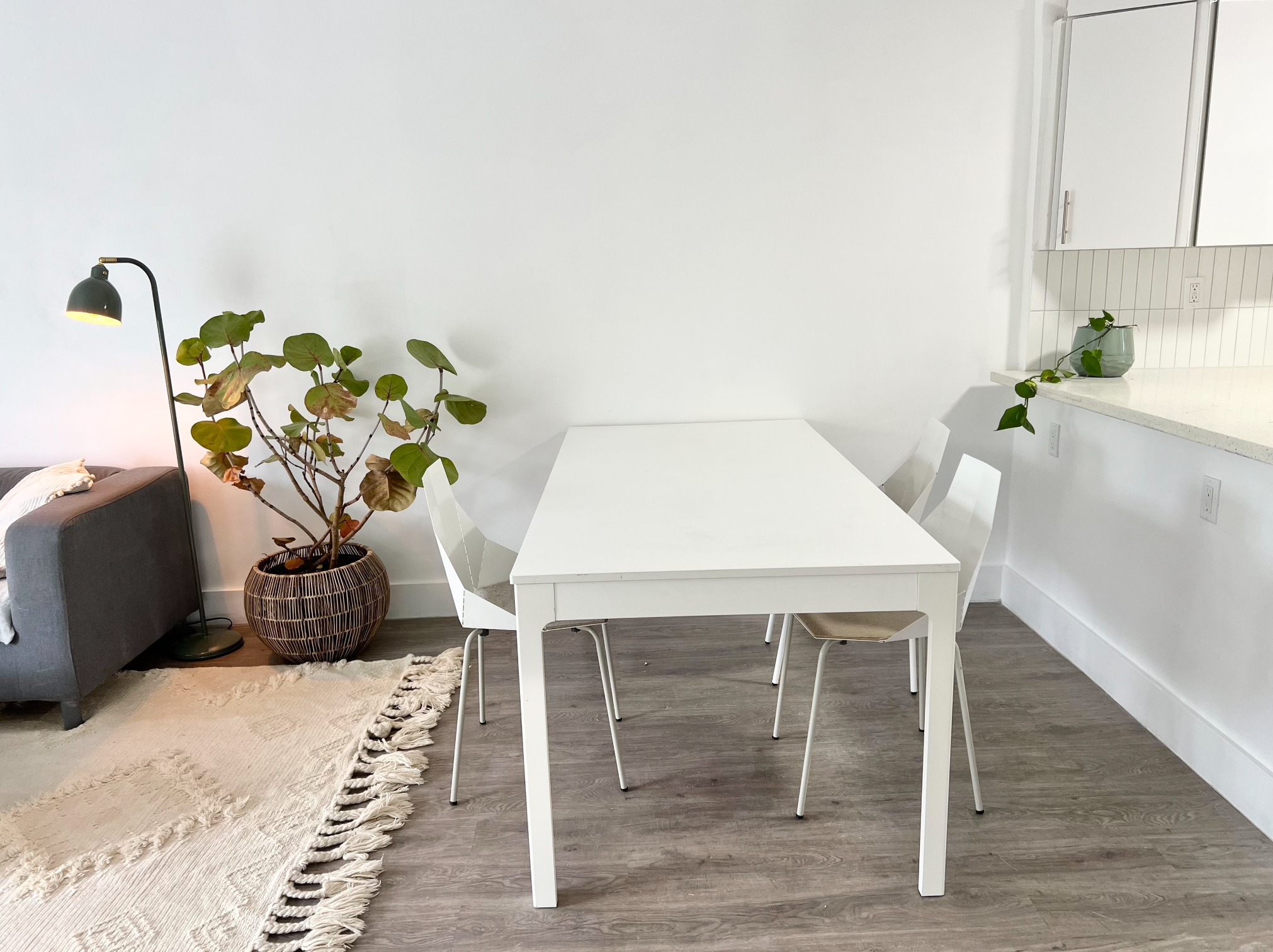 Dining area - 6863 NW 2nd Ave