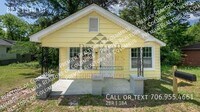 Building Photo - 821 13th Ct