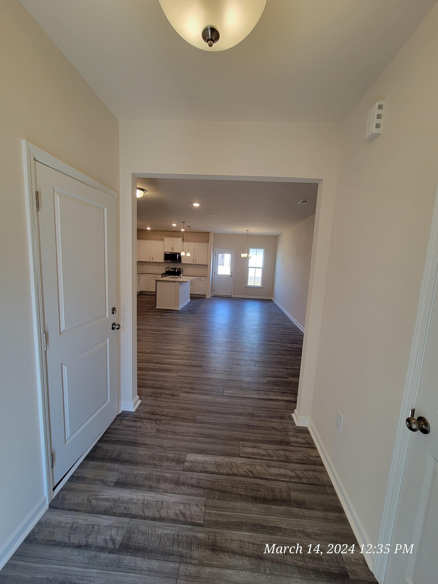 Building Photo - 424 Glen Clova Dr