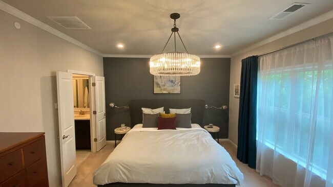 Building Photo - 955 Opelousas Way