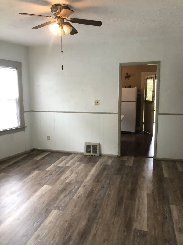 Building Photo - 2173 W 101st St