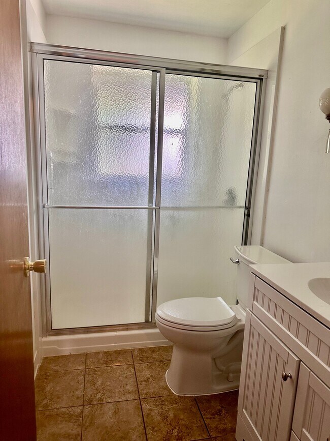 Building Photo - 2498 Garrison Dr