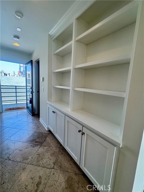 Building Photo - 715 3rd St
