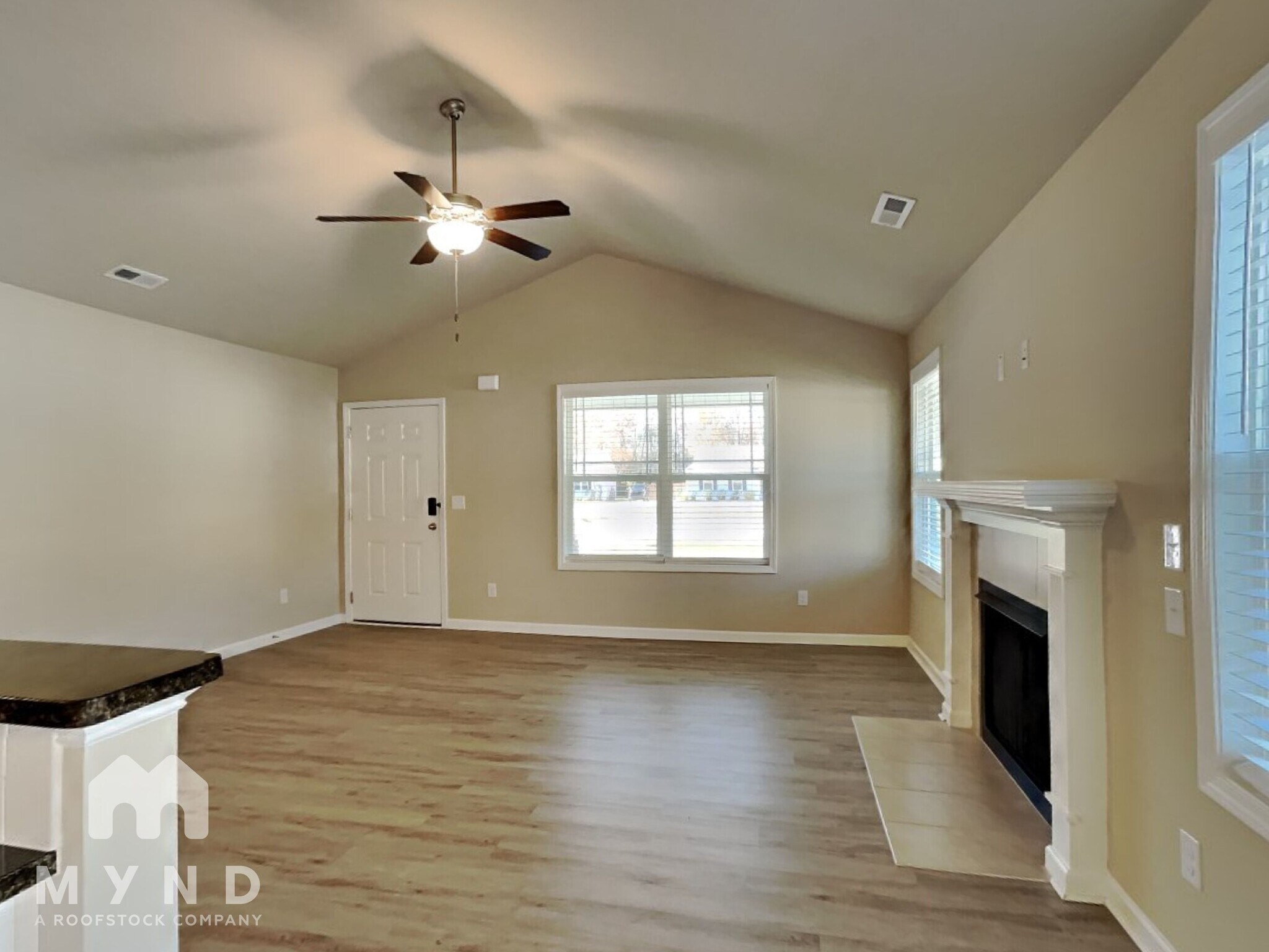 Building Photo - 31 Flip Flop Cir