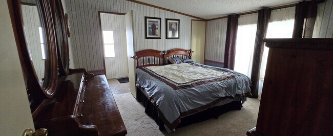 Building Photo - 679 S Eighty Eight Rd