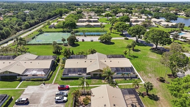 Building Photo - 9564 Exbury Ct