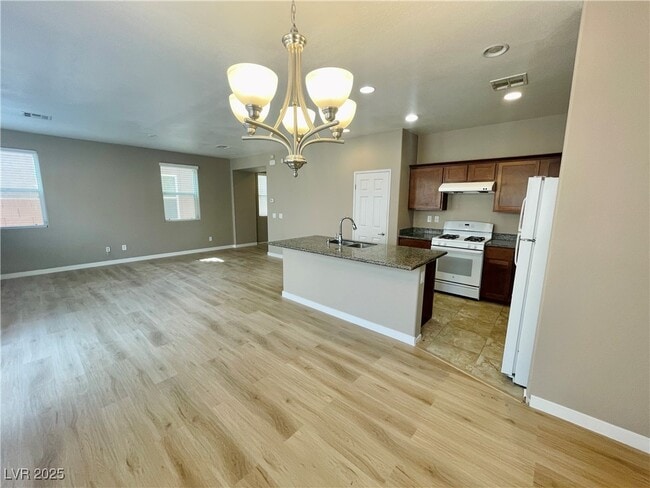 Building Photo - 5358 Panaca Spring St