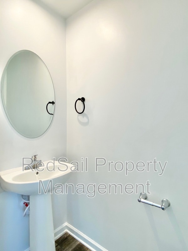 Building Photo - 22 Manilla Cir