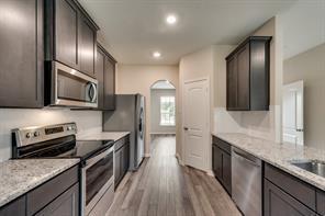 Building Photo - 2306 Dahlia Way