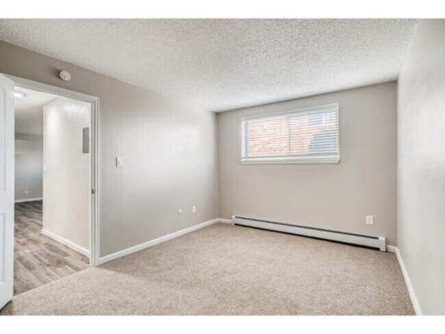 Building Photo - 4603 S Lowell Blvd