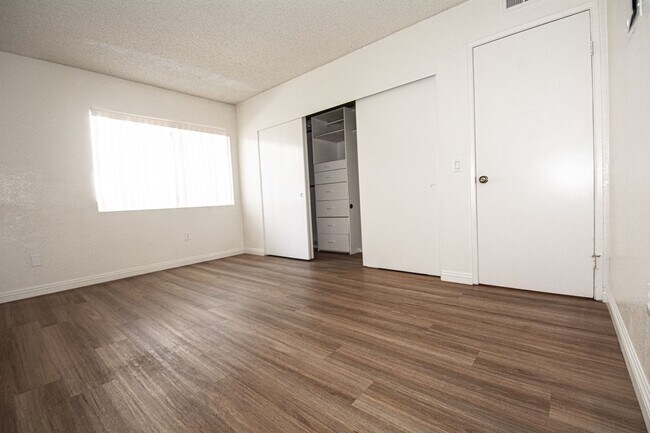 Building Photo - 22840 Hilton Head Dr