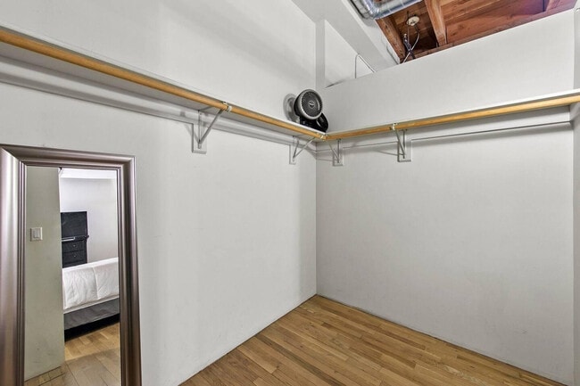 Building Photo - 1890 Wewatta St