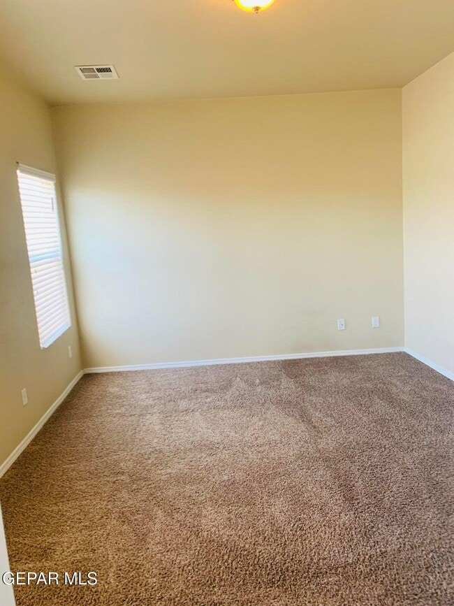 Building Photo - 3837 Loma Cristobal