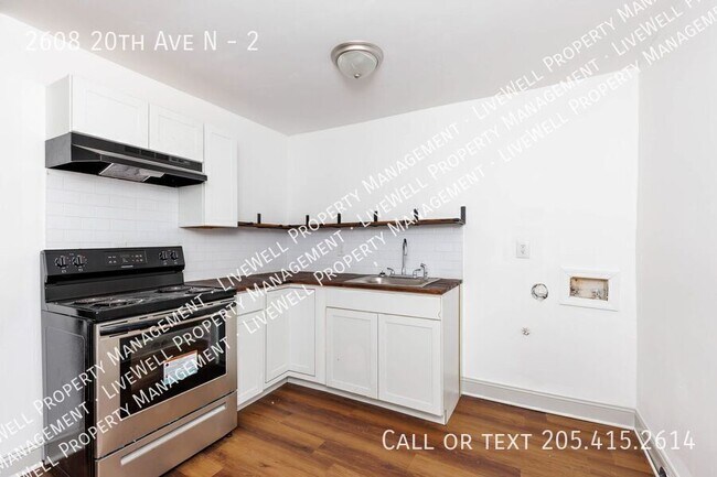 Building Photo - 2608 20th Ave N