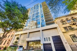 Building Photo - 1516 N State Pky