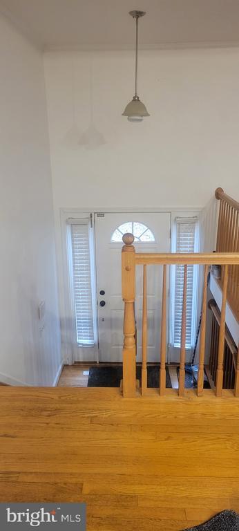 Building Photo - 2133 Hallmark Dr