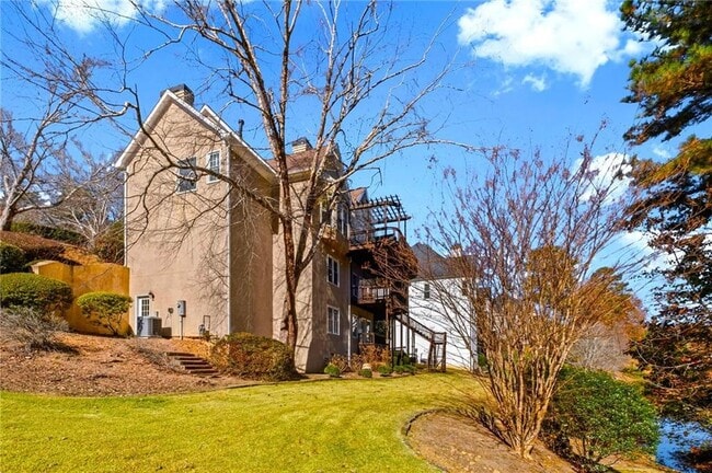 Building Photo - 445 Water Shadow Ln