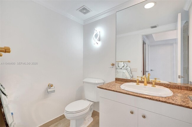 Building Photo - 19111 Collins Ave