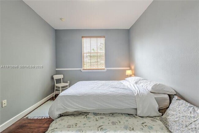 Building Photo - 11264 NW 54th Terrace