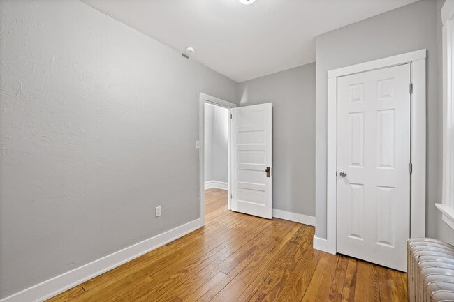 Building Photo - Spacious and charming 3-bedroom, 1.5-bath home available for rent in Bethlehem PA