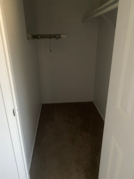 Building Photo - 6434 Auburn Blvd