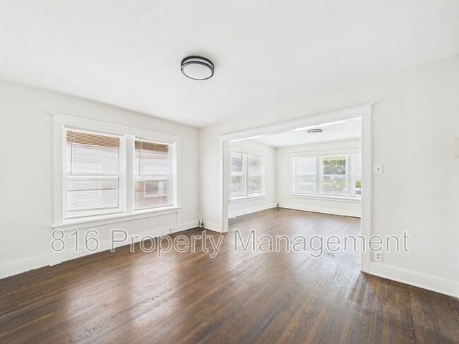 Building Photo - 511-513 Prospect Ave