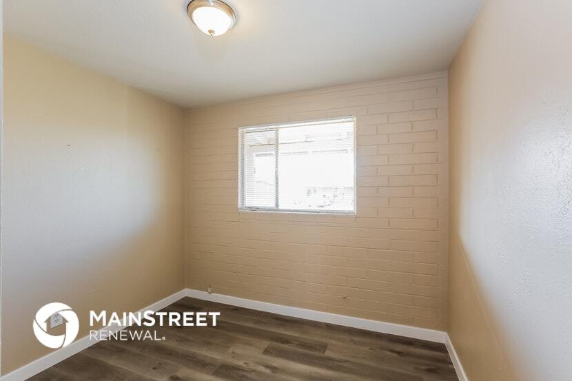 Building Photo - 5534 W Weldon Ave