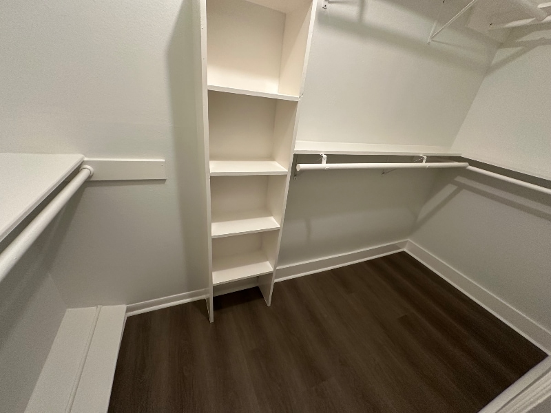 Building Photo - 7934 Grandridge Dr